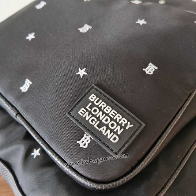 Burberry專門店新款尼龍刺繡雙肩包 巴寶莉TB系列男女同款雙肩背包 yxb1432